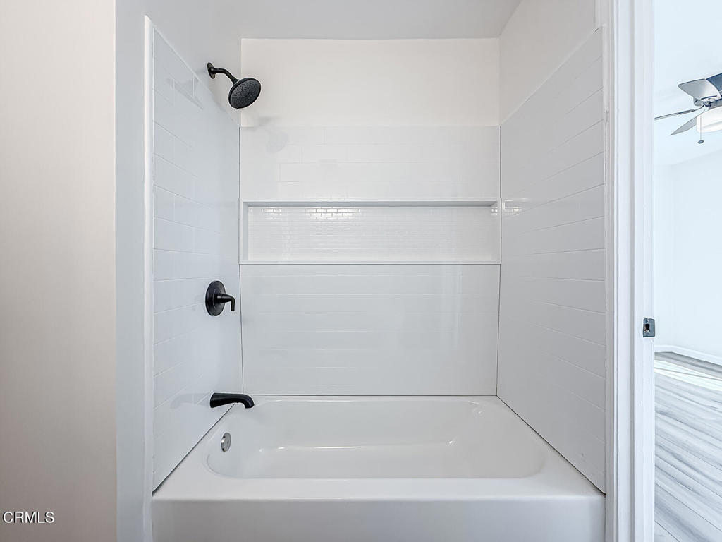 gShared Bath3 - 13631 Cypress Street, Garden Grove CA 92843 - photo 34