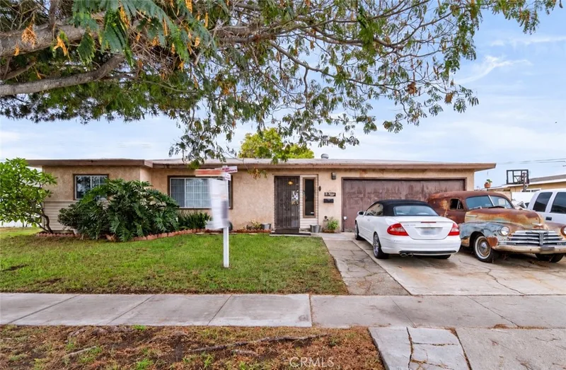 13735 Roxey, Garden Grove
