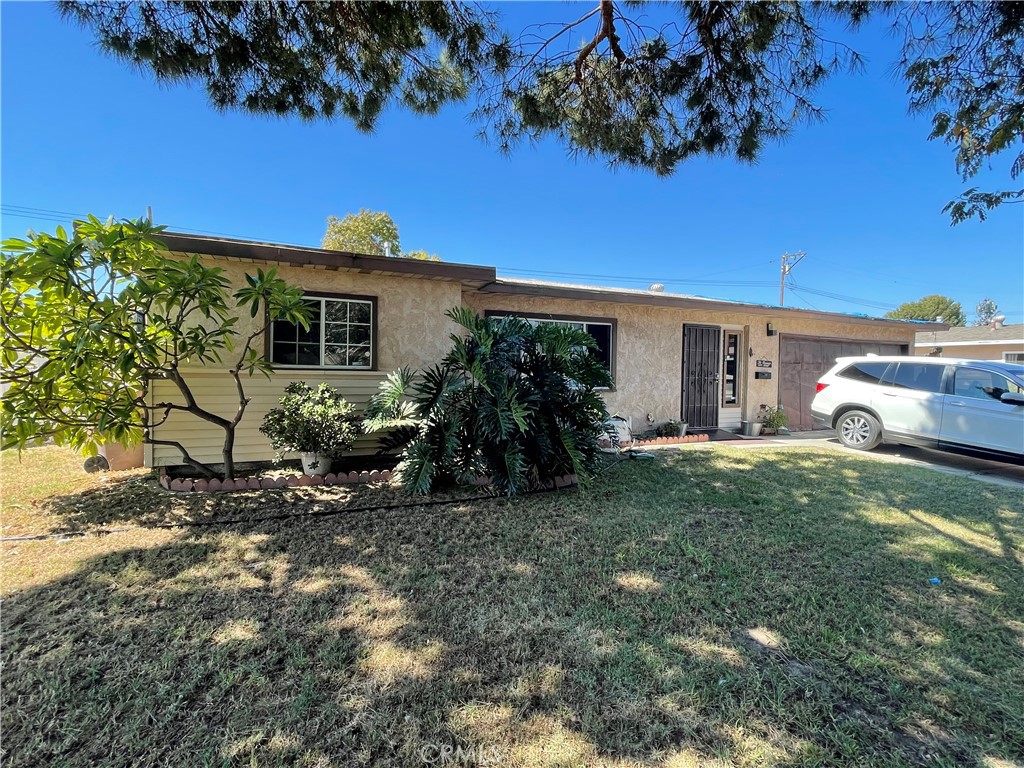 13735 Roxey, Garden Grove CA 92843 - photo 2