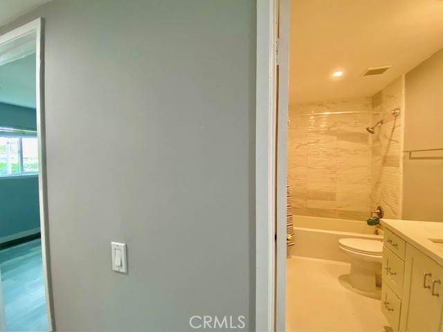 13835 La Jolla, Garden Grove CA 92844 - photo 17
