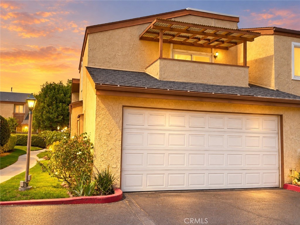 AI enhanced - 13951 Nadia Way 5, Garden Grove CA 92843 - photo 1