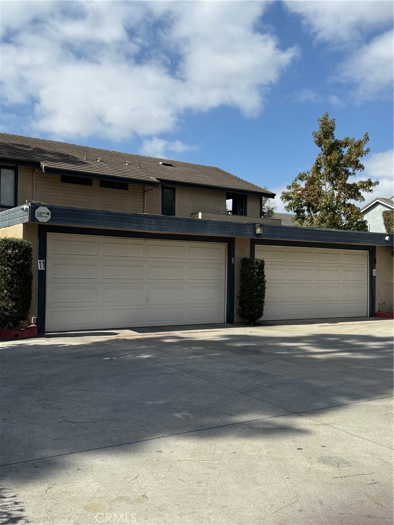Garage - 14171 Flower, Garden Grove CA 92843 - photo 1