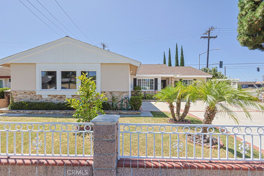 5282 Richmond, Garden Grove CA 92845 - photo 1