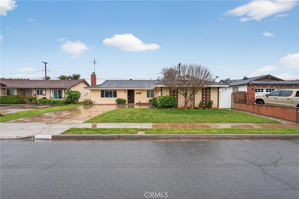 6272 Chapman Ave. Garden Grove - 6272 Chapman Avenue, Garden Grove CA 92845 - photo 1
