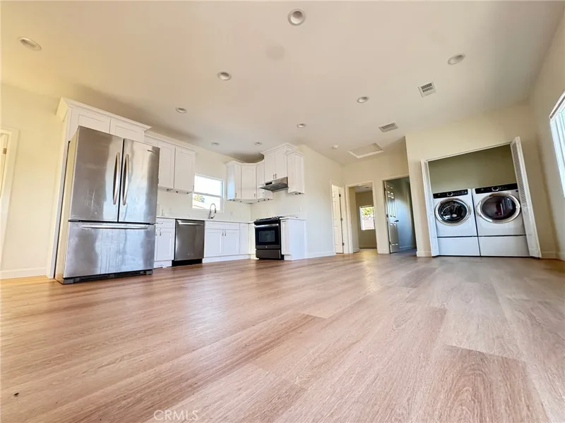 6635 Vanguard Ave, Garden Grove, CA 92845