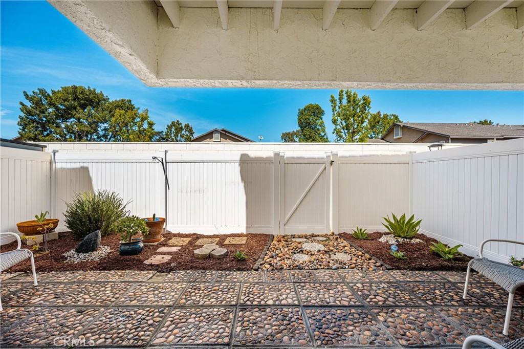 6931 Danvers Dr, Garden Grove CA 92845 - photo 23