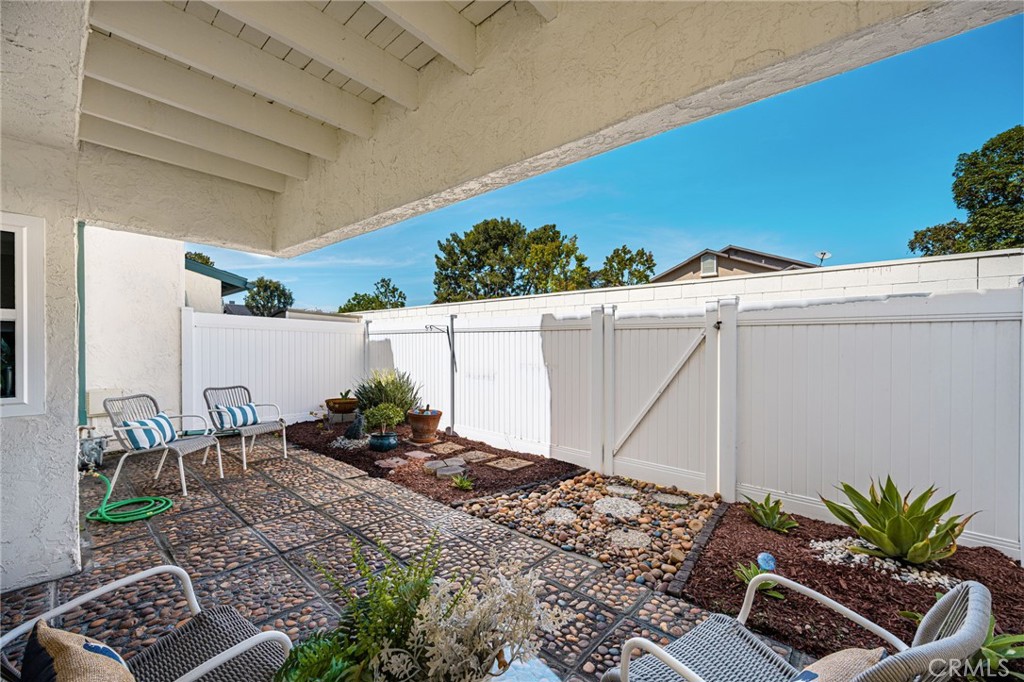 6931 Danvers Dr, Garden Grove CA 92845 - photo 25