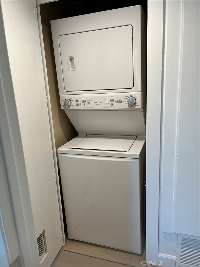 Washer and dryer included - 6951 Knollcrest Lane 56, Garden Grove CA 92845 - photo 15