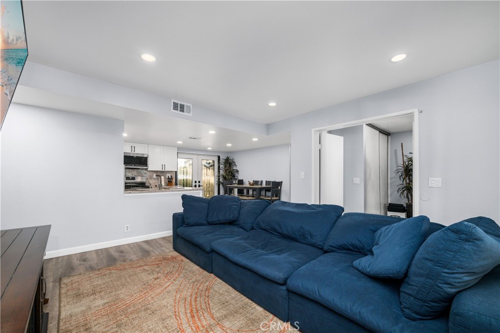 Lining room into kitchen - 6971 Knollcrest #48 48, Garden Grove CA 92845 - photo 8