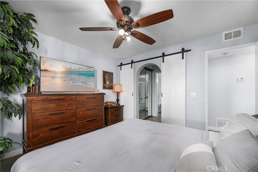 Bedroom with secong bath - 6971 Knollcrest #48 48, Garden Grove CA 92845 - photo 33