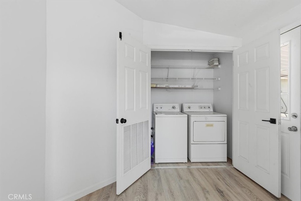 Laundry - 7887 Lampson Ave Avenue 10, Garden Grove CA 92841 - photo 22