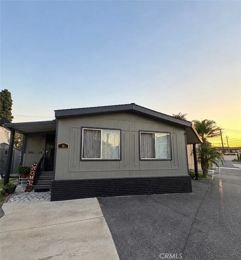 7887 Lampson Avenue 16, Garden Grove, CA 92841