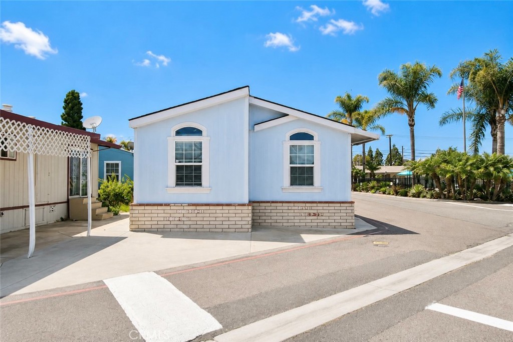 7887 Lampson, Garden Grove CA 92841 - photo 3