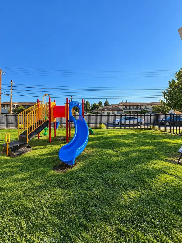 7887 Lampson 90, Garden Grove CA 92841 - photo 11