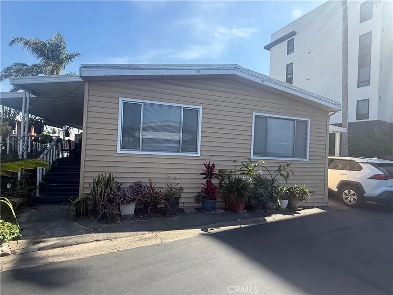 8111 Standford Ave. Spc 1, Garden Grove