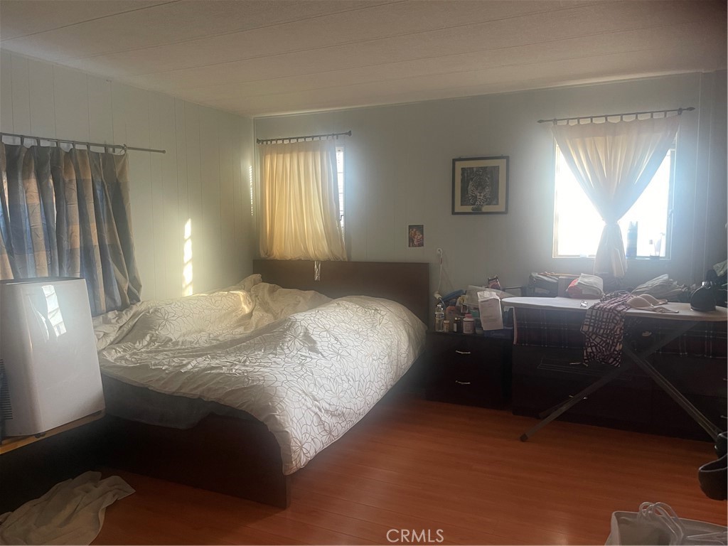 Master bedroom - 8111 Standford Ave. Spc 1, Garden Grove CA 92841 - photo 4