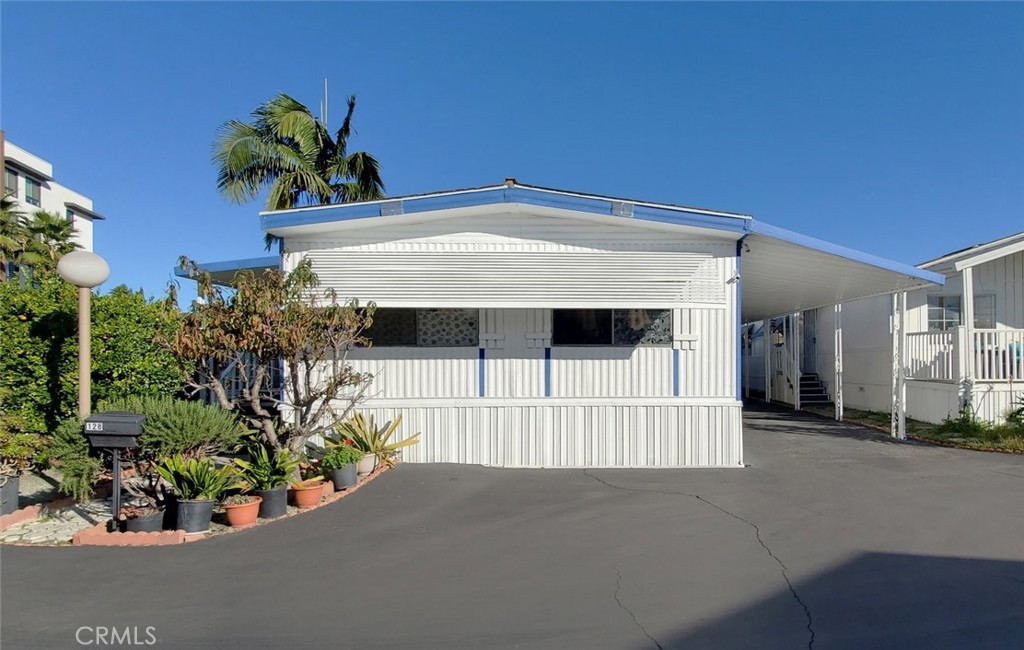 8111 Stanford 128, Garden Grove CA 92841 - photo 1