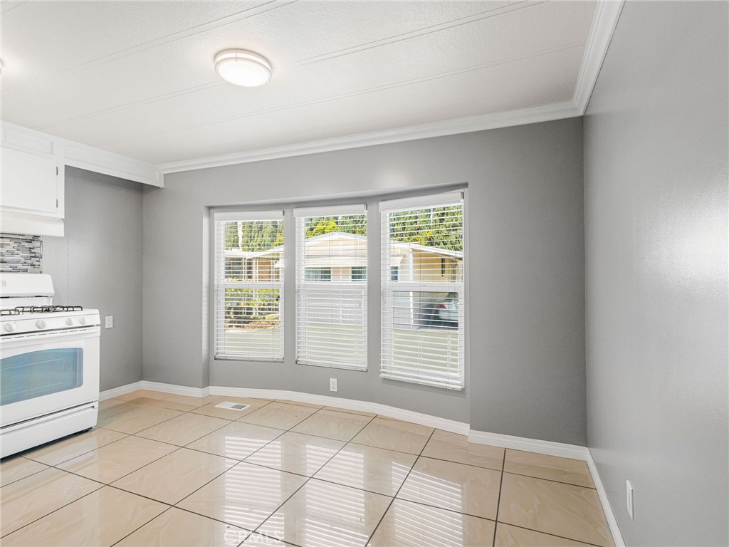 8111 Stanford 138, Garden Grove CA 92841 - photo 19