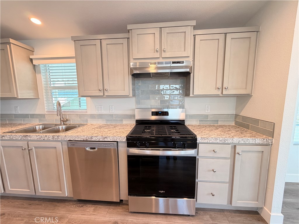8111 Stanford Avenue 153, Garden Grove CA 92841 - photo 13