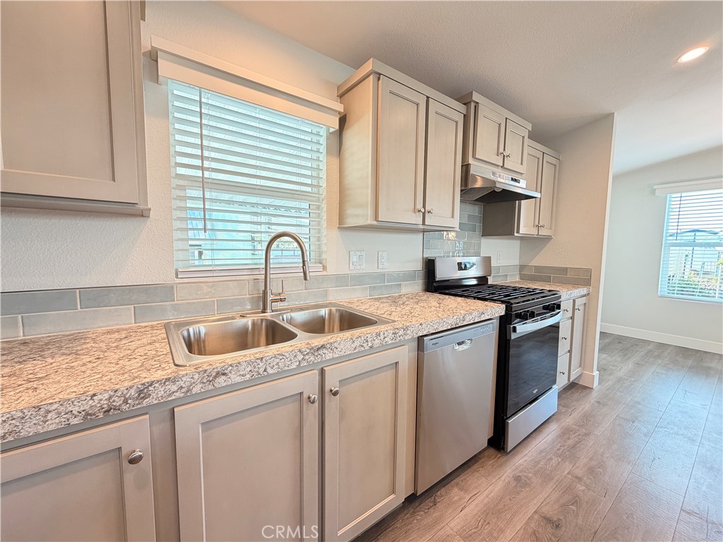 8111 Stanford Avenue 153, Garden Grove CA 92841 - photo 15