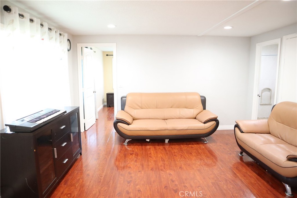 Livingroom - 8111 stanford 125, Garden Grove CA 92841 - photo 9