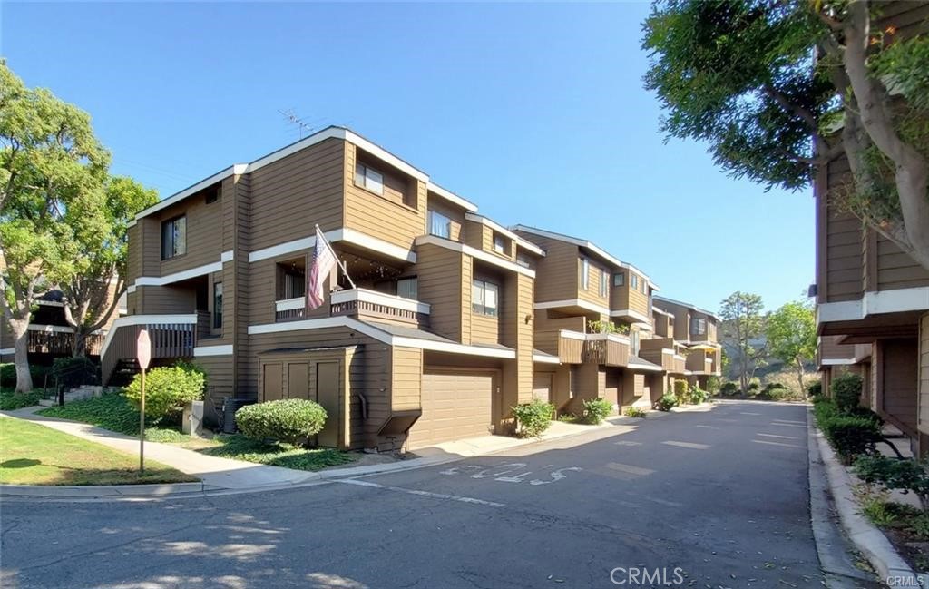 8531 Meadow Brook Avenue 203, Garden Grove CA 92844 - photo 1