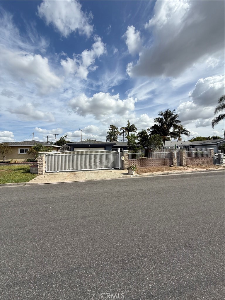 8861 Yorkshire, Garden Grove CA 92841 - photo 1