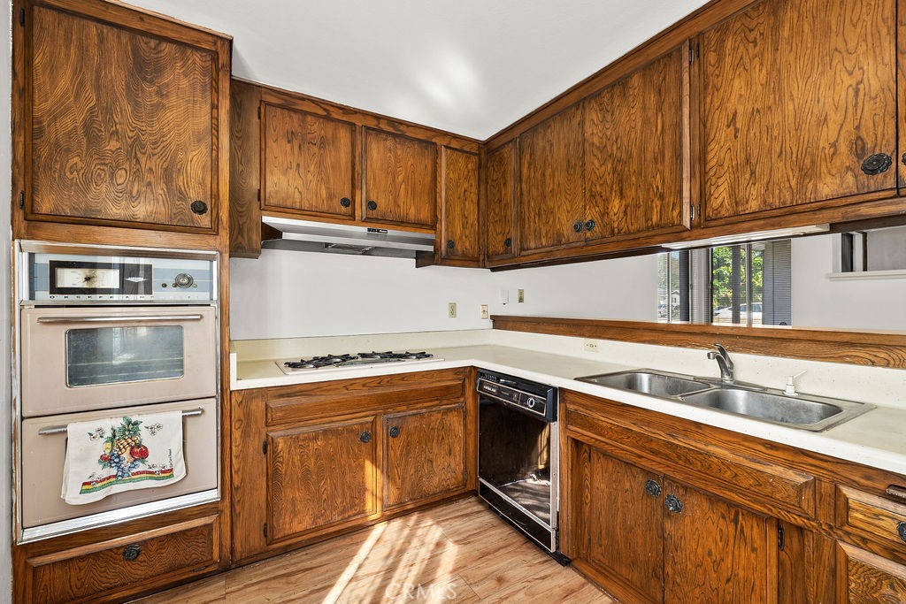 Kitchen - 9652 Mansor Avenue, Garden Grove CA 92844 - photo 19