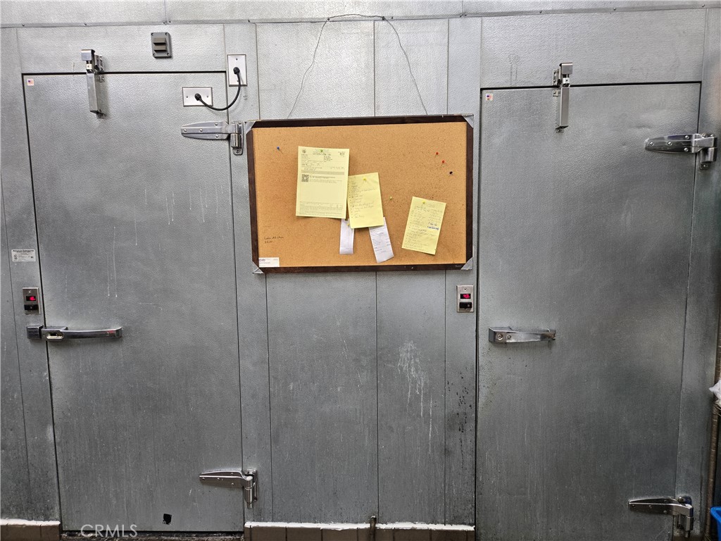Commercial Refrigerator - 9689 Chapman Ave, Garden Grove CA 92841 - photo 10