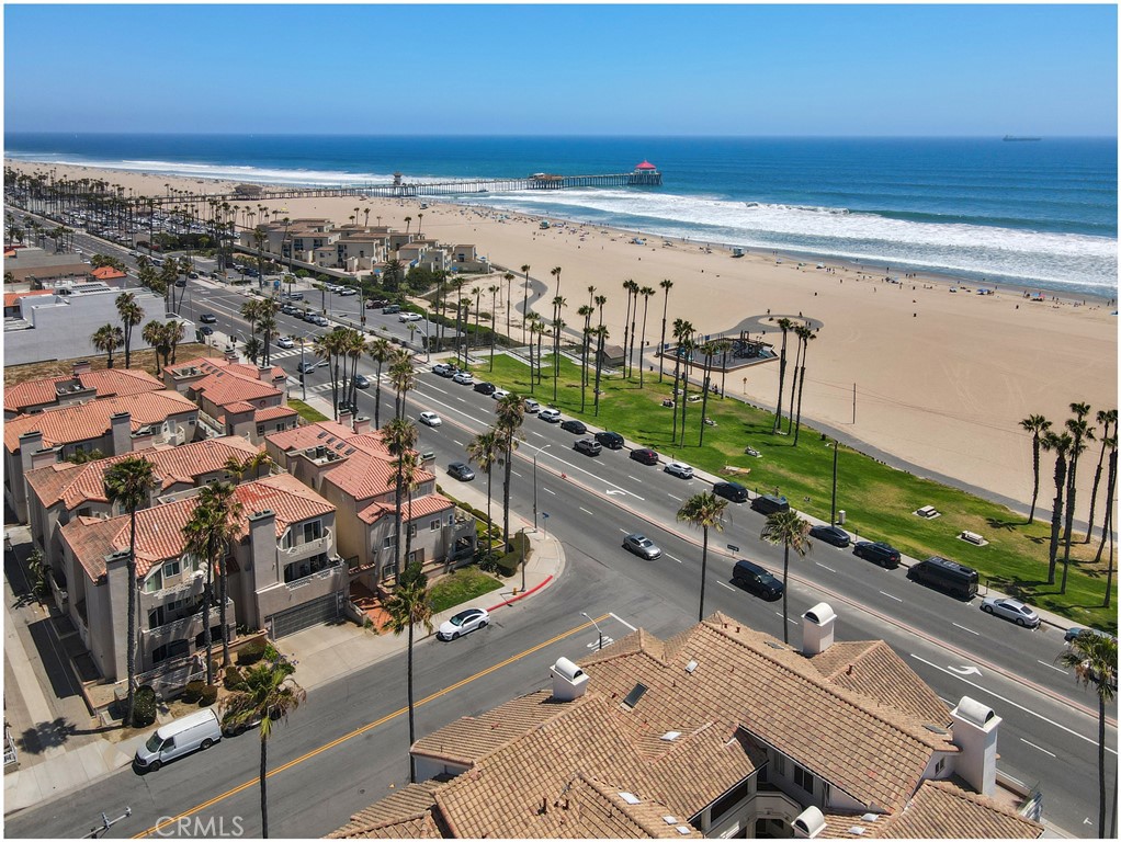 1000 Pacific Coast Highway 7, Huntington Beach CA 92648 - photo 1