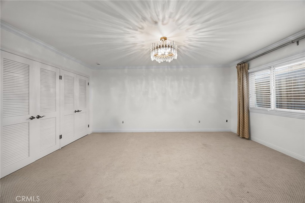 10062 Cynthia, Huntington Beach CA 92646 - photo 19