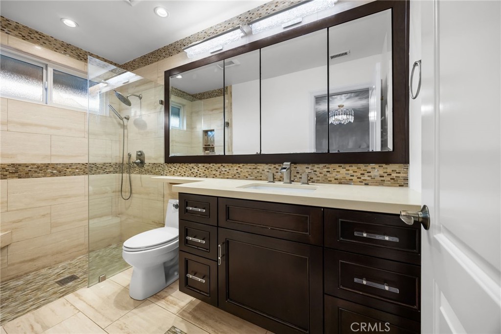 10062 Cynthia, Huntington Beach CA 92646 - photo 20
