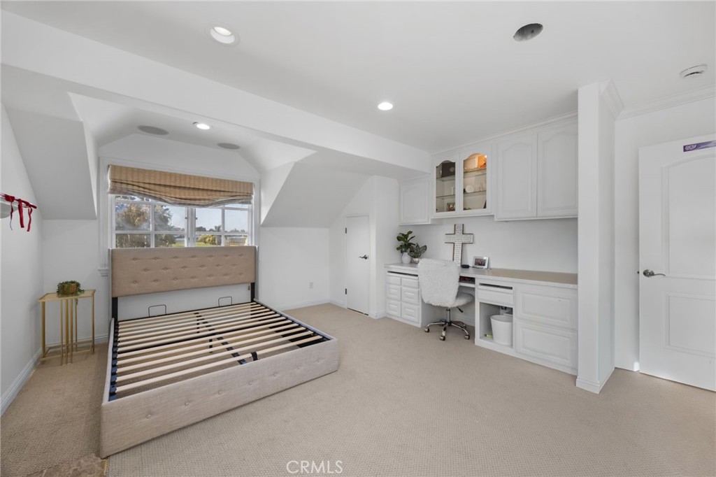 10062 Cynthia, Huntington Beach CA 92646 - photo 30