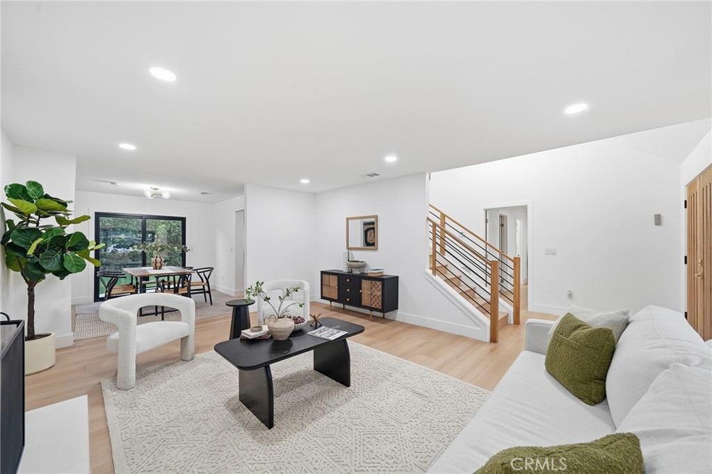 10091 Edye Drive, Huntington Beach CA 92646 - photo 5