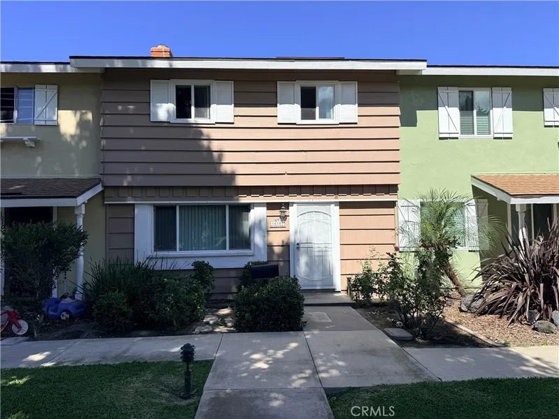 10107 Holburn, Huntington Beach, CA 92646