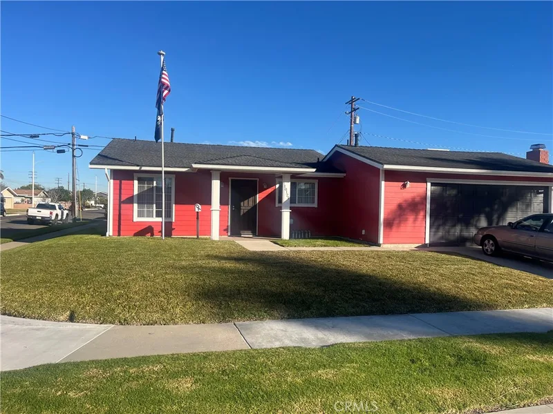 10121 Kukui, Huntington Beach, CA 92646