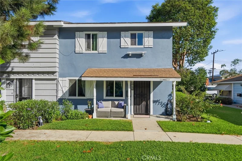 10132 Hull Drive, Huntington Beach