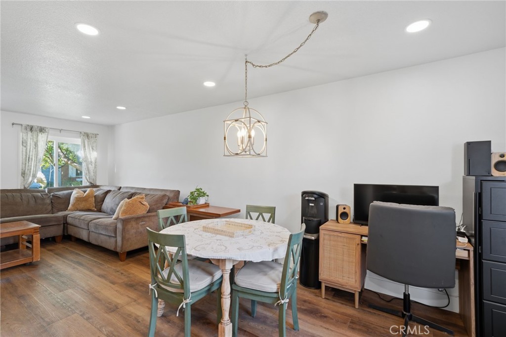 10132 Hull Drive, Huntington Beach CA 92646 - photo 7