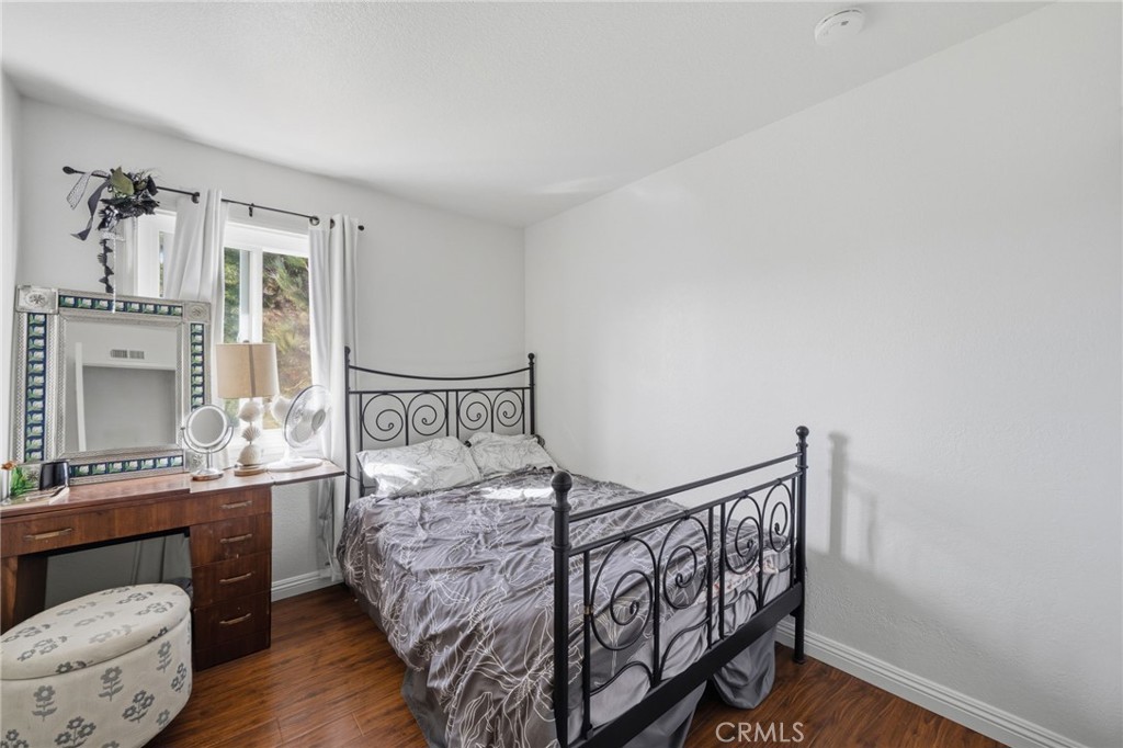 10132 Hull Drive, Huntington Beach CA 92646 - photo 15
