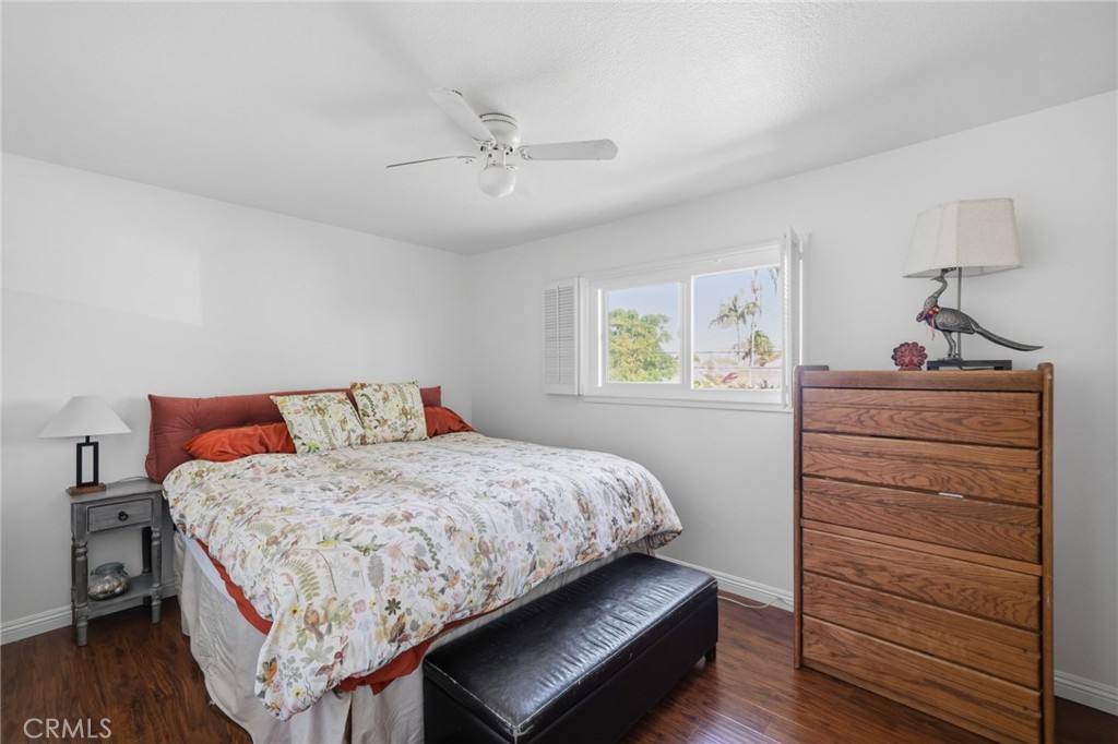 10132 Hull Drive, Huntington Beach CA 92646 - photo 16