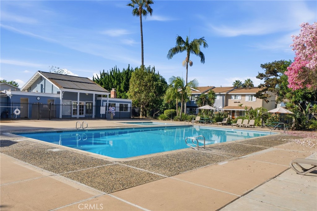 10132 Hull Drive, Huntington Beach CA 92646 - photo 24