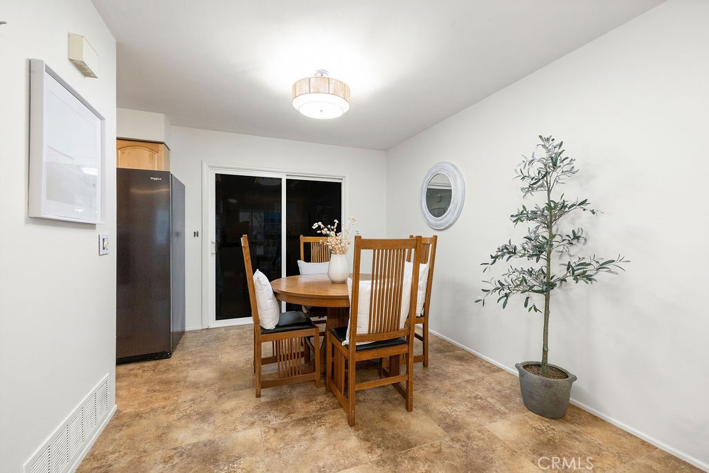 10166 Disney, Huntington Beach CA 92646 - photo 5