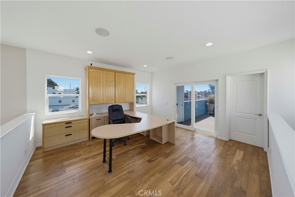 1020 California, Huntington Beach CA 92648 - photo 3