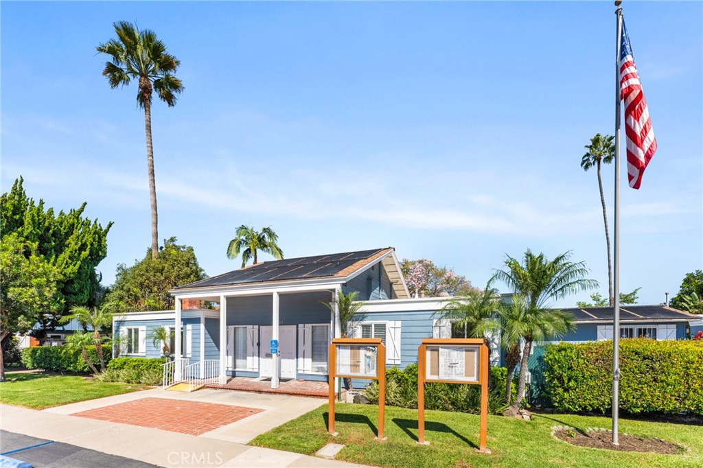 10203 Holburn, Huntington Beach CA 92646 - photo 2