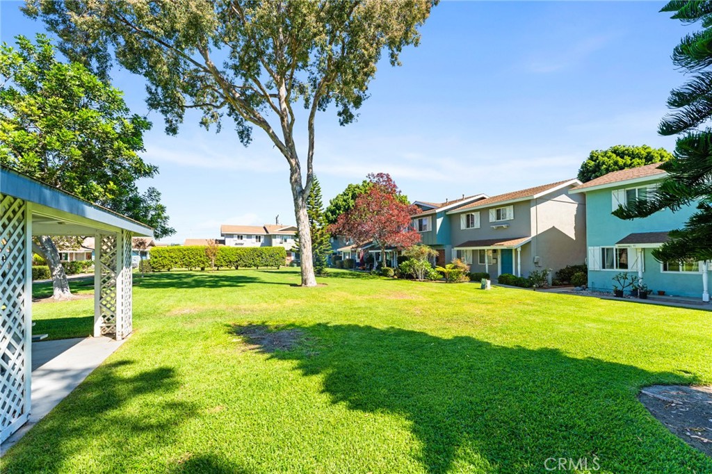 10203 Holburn, Huntington Beach CA 92646 - photo 3