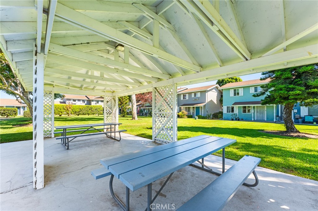 10203 Holburn, Huntington Beach CA 92646 - photo 4