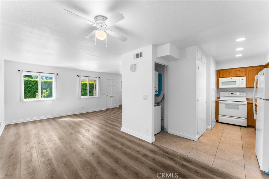 10203 Holburn, Huntington Beach CA 92646 - photo 23
