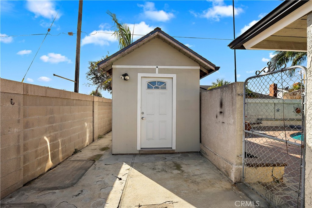 Shed for storage. - 10212 Valley Forge, Huntington Beach CA 92646 - photo 14