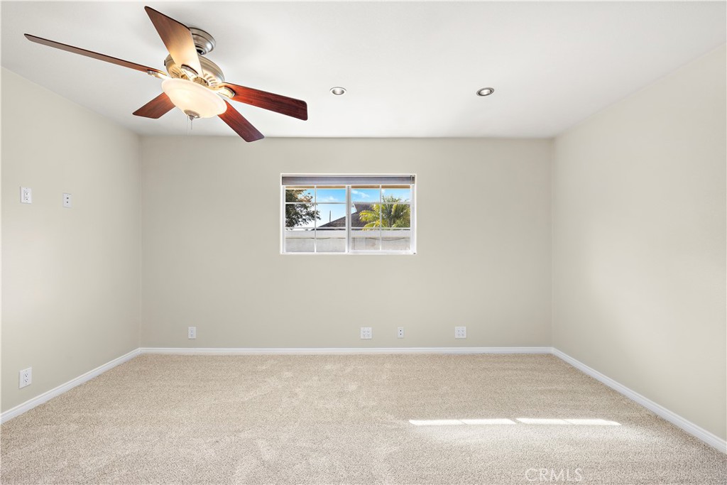10212 Valley Forge, Huntington Beach CA 92646 - photo 26