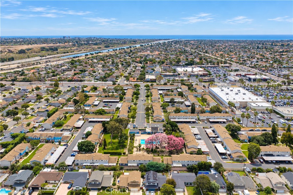 10216 Ascot Circle, Huntington Beach CA 92646 - photo 22